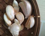 Foto langkah ke 2 dari resep Ayam Goreng Bawang putih Praktis.