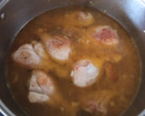 Foto del paso 2 de la receta: Pollo a la pepitoria