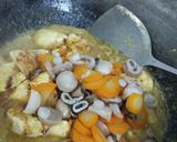 Foto langkah ke 3 dari resep Bubur Telur Jamur.