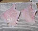 A picture of step 1 of Skate wing with a brown butter and caper sauce.
