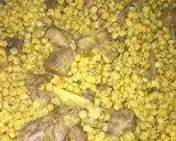 A picture of step 9 of Chane ki dal gosht with rice.