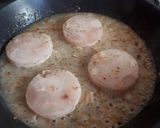 Foto del paso 2 de la receta: Merluza con chirlas en salsa