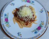 A picture of step 2 of Spaghetti Bolognese.