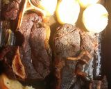 Foto del paso 2 de la receta: Carne asada con vegetales al vino