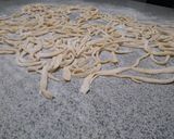 Foto del paso 3 de la receta: Tallarines caseros