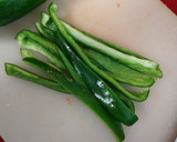 Foto del paso 1 de la receta: Espárragos y pimientos italianos a la plancha