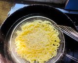 Foto langkah ke 1 dari resep Creamy I Fu Mie.