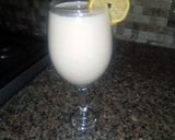 A picture of step 3 of Banana smoothie.