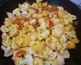 A picture of step 6 of Aloo Gobhi.