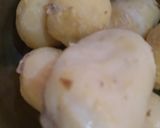 A picture of step 1 of Jeera aloo.