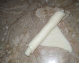 A picture of step 6 of Sweet crossant.