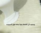 صورة لخطوة 7 من وصفة بسبوسه بالقشطه من غير بيض ٣ وصفات في ١