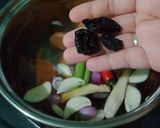 Foto langkah ke 2 dari resep Sayur Asam Ubi Rambat.