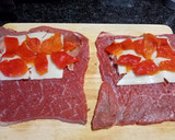 Foto del paso 3 de la receta: Ternera rellena de pimiento rojo asado y jamón serrano
