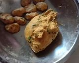 મેથીના થેપલા (Methi Thepla Recipe In Gujarati) રેસીપી સ્ટેપ3ફોટો