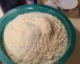A picture of step 2 of Vanilla Pound Cake.