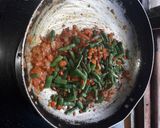 फरसबी गाजर ची भाजी(farasbi gajarchi bhaaji recipe in marathi) रेसिपी स्टेप 2 फोटो 