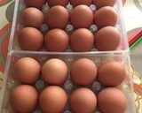 Foto del paso 1 de la receta Huevos de Pascua decorados de colores 🐣