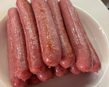 Foto del paso 1 de la receta: Salchichas frescas al vino tinto