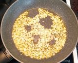 Foto del paso 5 de la receta: Nidos de calabacín, portobello y langostinos