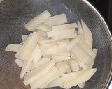 Foto del paso 1 de la receta: Bistec y guarnición de papa y cebolla