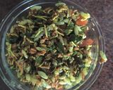 A picture of step 3 of Ragi spourts bhel.