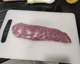Foto del paso 1 de la receta: Hojaldre relleno de solomillo de cerdo, jamón serrano y manzana