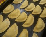 A picture of step 4 of Baked meatpie.