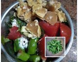A picture of step 1 of Pudine(Mint)ki khatti-Meethi Chutney.