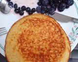 A picture of step 3 of Sweet pancake with blueberries.