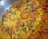 Foto del paso 6 de la receta: Arroz con pollo y salchichas a mi manera