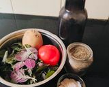 A picture of step 1 of Green Amaranth leaves soup.