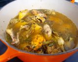 Foto del paso 2 de la receta Arroz integral caldoso con conejo, alcachofas y hierbas