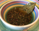 Foto del paso 13 de la receta: Salsas Chimichurri Estilo Argentino (1. Salsa Chimichurri Clásica)