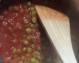 Foto del paso 2 de la receta: Pescadilla con guisantes en salsita de tomate casera ¡cena en 15 minutos!