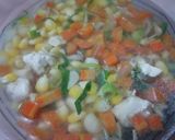 Foto langkah ke 1 dari resep 73) Sup Jagung Ayam.