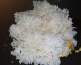 Foto langkah ke 3 dari resep Nasi Goreng Kampung pedas.