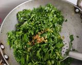 A picture of step 3 of Winter special: Methi malai sabzi.