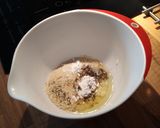 Csipkebogyó leves makaronnal recept fázis 9 fotója
