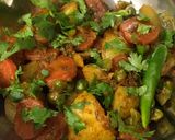 गाजर मटर आलू की सब्जी(gajar matar aloo ki sabzi recipe in hindi) रेसिपी चरण 4 फोटो