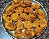 बाकरवडी (bakarvadi recipe in marathi) रेसिपी स्टेप 5 फोटो 