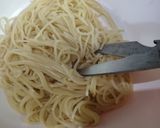 Foto langkah ke 1 dari resep Omelet Spaghetti.