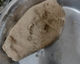 सिंघाड़ा आटा पूरी कद्दू की सब्जी और दही रेसिपी चरण 2 फोटो