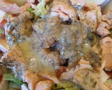 Foto del paso 4 de la receta: Ensalada de papa y salmón con salsa de eneldo