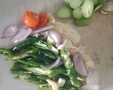 Foto langkah ke 4 dari resep Kepala Cumi Masak Tauco Pete Pedas.