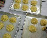 Foto langkah ke 6 dari resep Kue Soes.