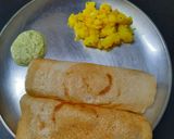 A picture of step 4 of Rava dosa.