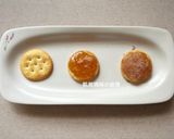 A picture of step 2 of Traditional Maltose Crackers.
