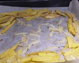 Foto del paso 2 de la receta Salmón al horno con patatas y cebolla
