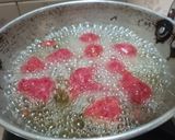 A picture of step 4 of Dahi Bhalla.
